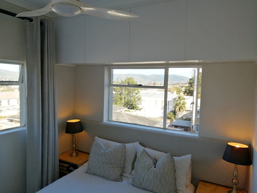 1 Bedroom Property for Sale in Knysna Central Western Cape